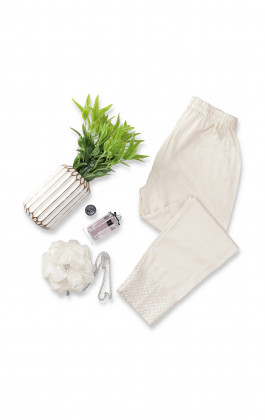 Off White Yarn Dyed Straight Pant